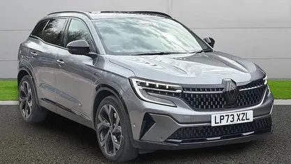 Used Renault Austral Iconic Esprit Alpine 200 HP (147 kW) 2024 SUV