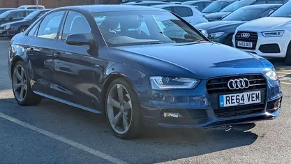 Used Audi A4 Black Edition 177 HP (130 kW) 2014 Blue Sedan