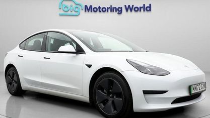 Usado Tesla Model 3 RWD 222 kW (302 HP) 2022 Branco Sedan