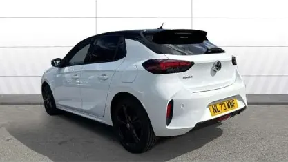 Second-hand Vauxhall Corsa 75 CP (55 kW) 2023 Alb Hatchback