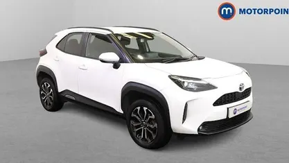 Used 2025 Toyota Yaris Hybrid Design Estate | £19,599 (Super price)