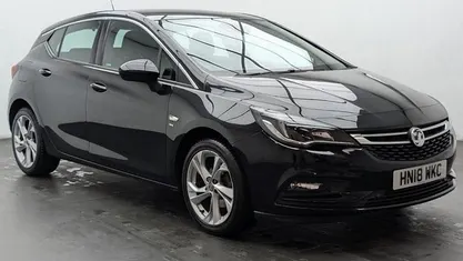 Used Vauxhall Astra SRi 150 HP (110 kW) 2018 Hatchback