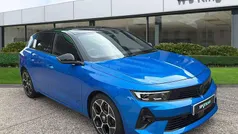 Blue Used 2023 Vauxhall Astra Ultimate Hatchback | £20,695 (Fair price)