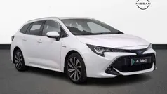 White Used 2021 Toyota Corolla Design Estate | £16,850 (Fair price)