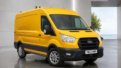 Used Ford Transit Trend 131 HP (96 kW) 2023 Yellow Van