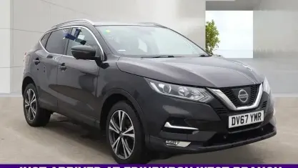 Used Nissan Qashqai N-Connecta 110 HP (80 kW) 2017 Black SUV