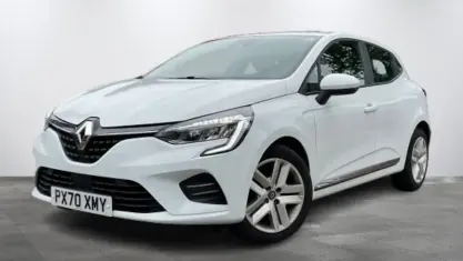 Used Renault Clio Play 101 HP (74 kW) 2020 White Hatchback