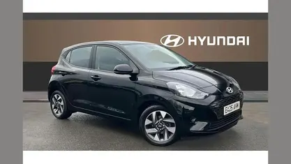 Used 2025 Hyundai i10 Advanced Hatchback | £15,389 (Fair price)