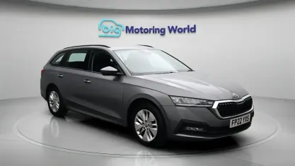 Used Skoda Octavia SE Technology 110 HP (80 kW) 2022 Grey Estate