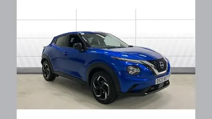 Used Nissan Juke N-Connecta 114 HP (83 kW) 2023 Blue SUV