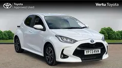 White Used 2023 Toyota Yaris Hybrid Design Hatchback | £18,666 (Fair price)