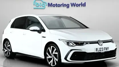 Used VW Golf VIII R-line 150 HP (110 kW) 2023 Hatchback