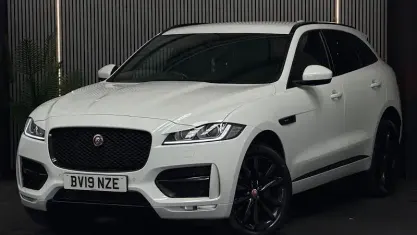 Used Jaguar F-Pace R-Sport 250 HP (183 kW) 2020 White SUV
