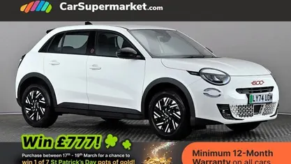 Used Fiat 600E Red 114 kW (156 HP) 2024 Hatchback