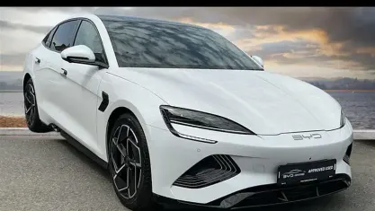 New BYD Seal Design 230 kW (313 HP) 2026 Sedan