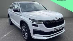 Moon white metallic Used 2022 Skoda Kodiaq SportLine SUV | £27,995 (Fair price)