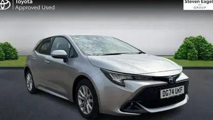 Used Toyota Corolla 140 HP (102 kW) 2026 Hatchback