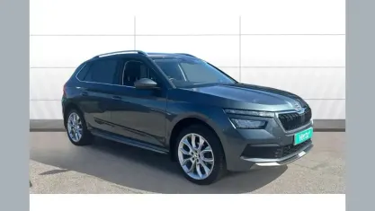 Usado Skoda Kamiq SE L 150 HP (110 kW) 2020 Cinzento SUV