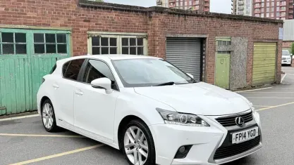 Used Lexus CT200h 136 HP (100 kW) 2017 Hatchback