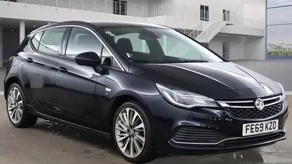 Blue Used 2019 Vauxhall Astra SRi Hatchback | £6,690 (Fair price)