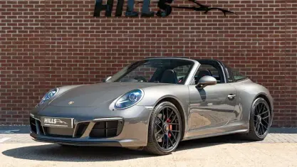 Used Porsche 992 450 HP (330 kW) 2018 Coupe