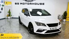 White Used 2019 Seat Leon Black Edition Hatchback | £9,385 (Fair price)