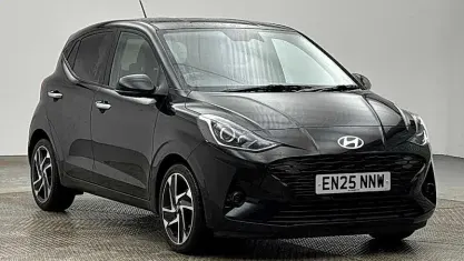 Used Hyundai i10 Premium 63 HP (46 kW) 2025 Black Hatchback