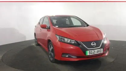 Used Nissan Leaf N-Connecta 160 kW (218 HP) 2021 Red Hatchback