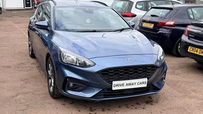 Used 2020 Ford Focus ST-Line Estate | £13,799 (Fair price)