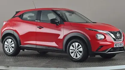 Gebraucht Nissan Juke Visia 114 PS (83 kW) 2022 Rot SUV