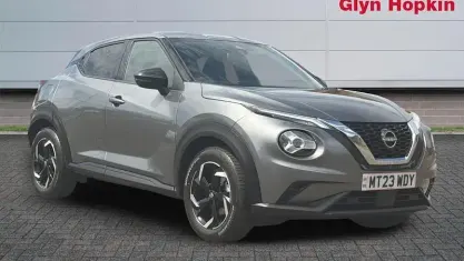 Used Nissan Juke N-Connecta 114 HP (83 kW) 2023 Grey SUV