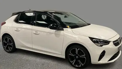 Used Vauxhall Corsa Edition 75 HP (55 kW) 2021 White Hatchback