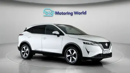 Used Nissan Qashqai N-Connecta 140 HP (102 kW) 2023 White SUV
