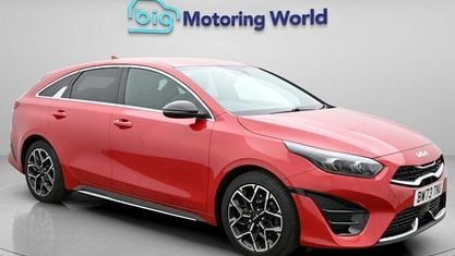 Begagnad Kia ProCeed GT-Line 160 HK (117 kW) 2023 Röd Kombi