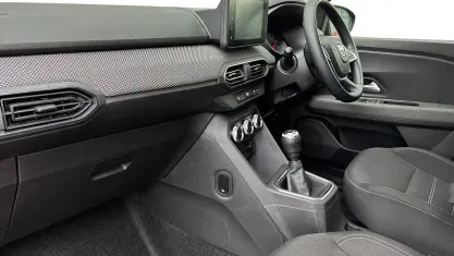 Used Dacia Jogger Comfort 110 HP (80 kW) 2022 Brown MPV