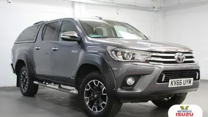 Used Toyota HiLux 150 HP (110 kW) 2020 Pickup