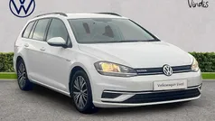 White Used 2018 VW Golf VII SE Estate | £13,960 (Fair price)
