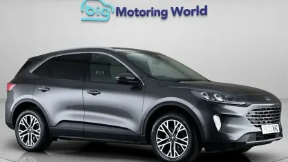 Used Ford Kuga Titanium 150 HP (110 kW) 2023 Grey SUV