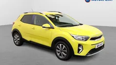 Used 2024 Kia Stonic 2 SUV | £13,549 (Good price)
