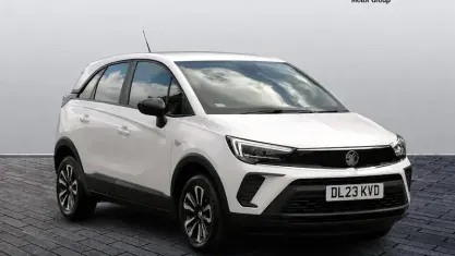 Used Vauxhall Crossland Design Edition 110 HP (80 kW) 2023 White SUV