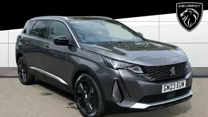 Begagnad Peugeot 5008 Allure+ 131 HK (96 kW) 2023 Grå SUV
