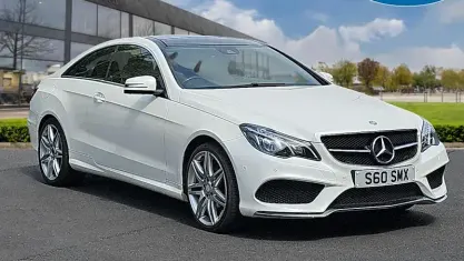 Used Mercedes E220 AMG line 177 HP (130 kW) 2016 White Coupe