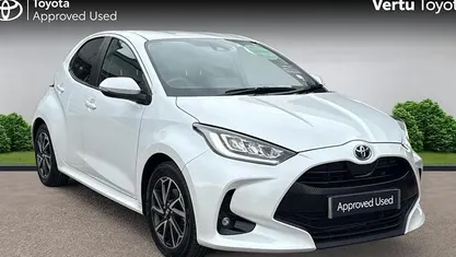 Used Toyota Yaris Hybrid Design 116 HP (85 kW) 2026 Hatchback