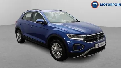 Used VW T-Roc Life 110 HP (80 kW) 2023 SUV