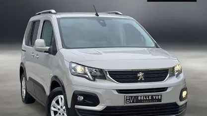 Used Peugeot Rifter Allure 102 HP (75 kW) 2023 MPV