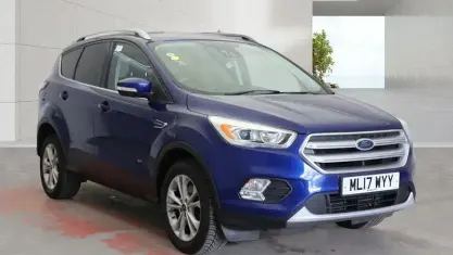 Used Ford Kuga Titanium 179 HP (131 kW) 2017 Blue SUV