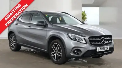 Used Mercedes GLA180 Urban 122 HP (89 kW) 2019 Grey SUV