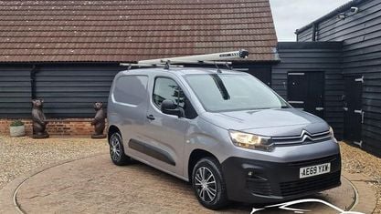 Używany Citroën Berlingo 76 KM (55 kW) 2021 Minivan