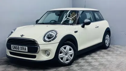 Used Mini ONE Hatch 102 HP (75 kW) 2018 White Hatchback