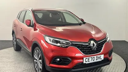 Used Renault Kadjar Iconic 140 HP (102 kW) 2020 Red SUV